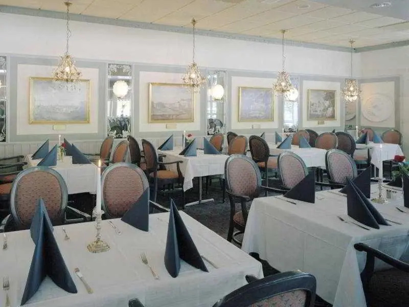 First Hotel Brommaplan - Général