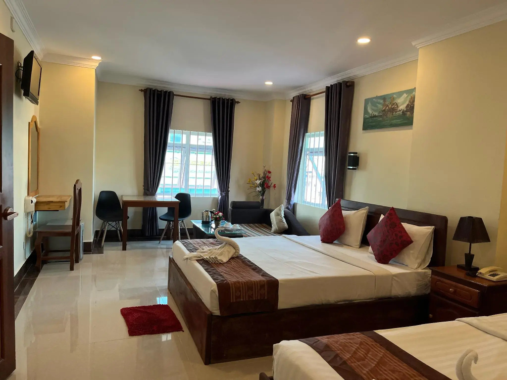 Queen Wood Hotel - Général