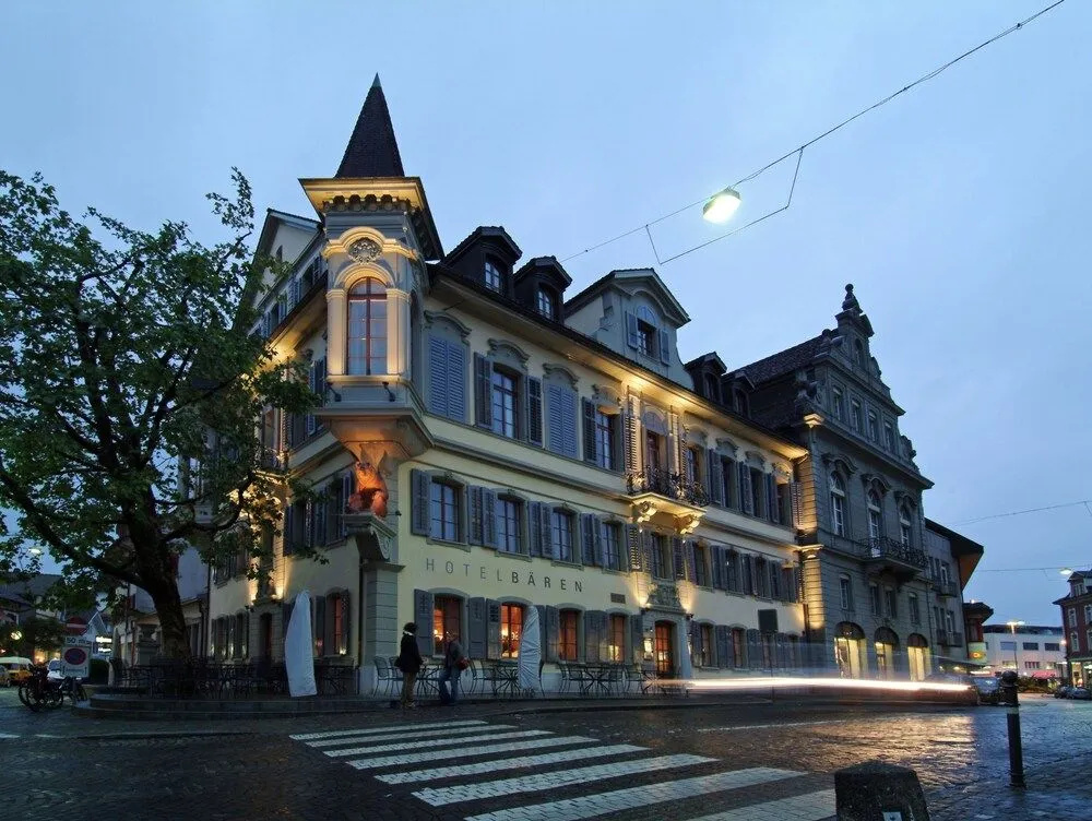 Hotel photo 1