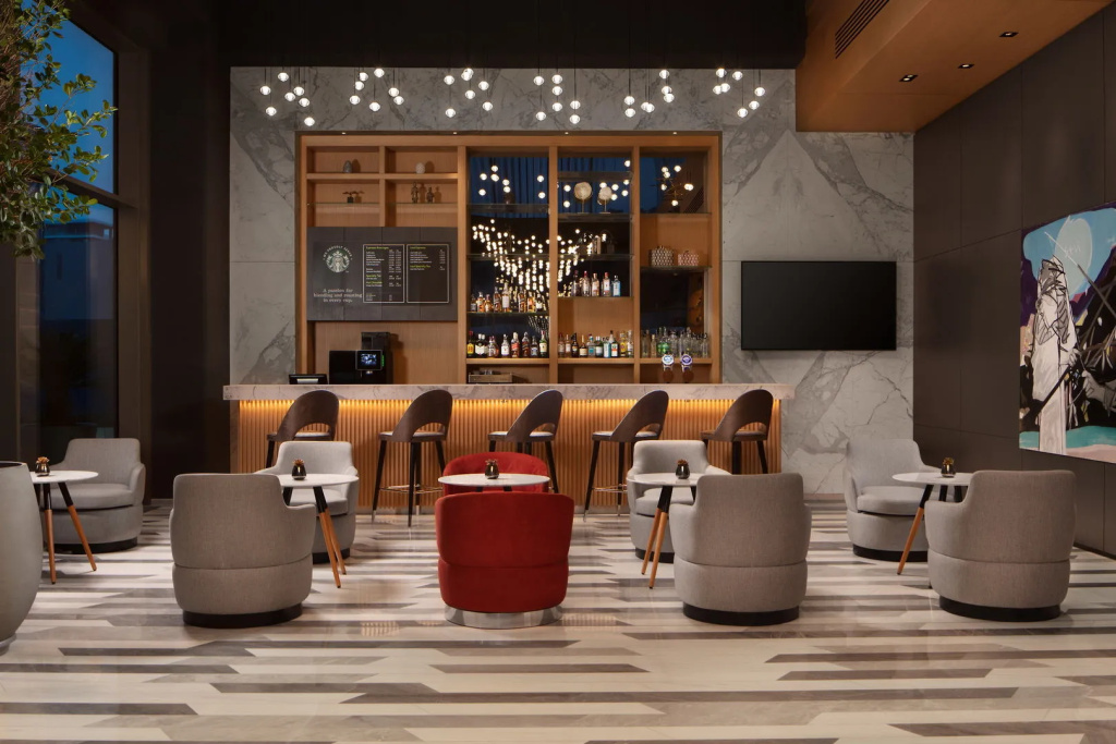 Lobby & Reception