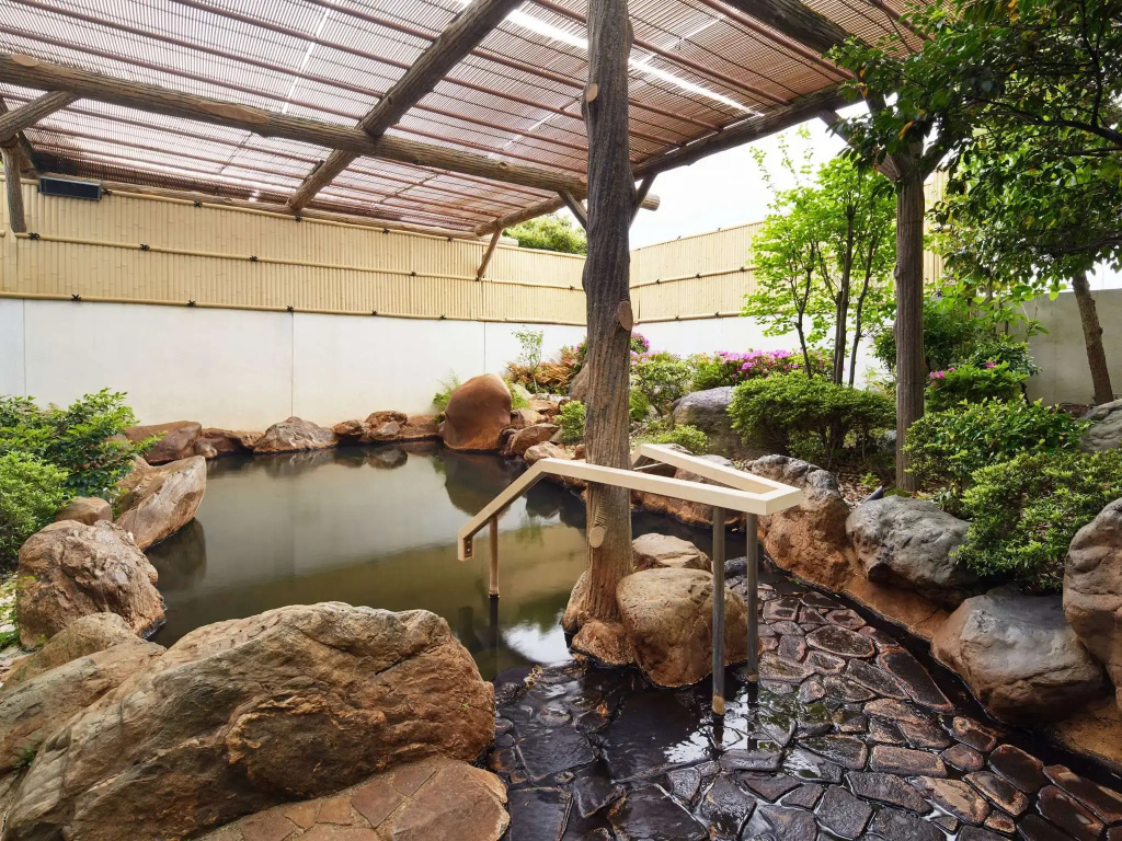 Grand Mercure Lake Biwa Resort & Spa