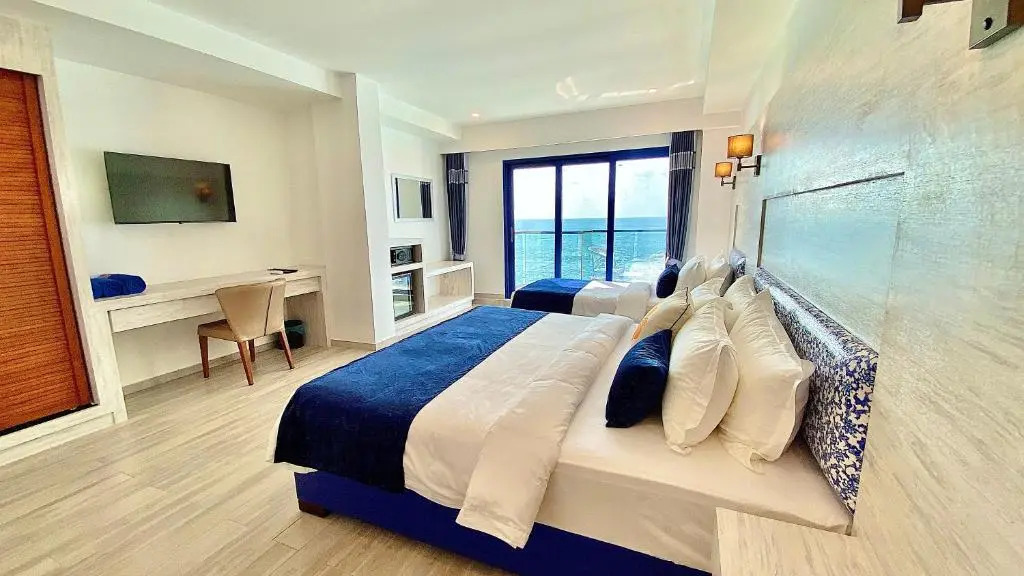 Kaani Palm Beach