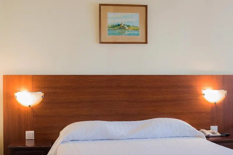 Hotel Avenida Praia - Chambres