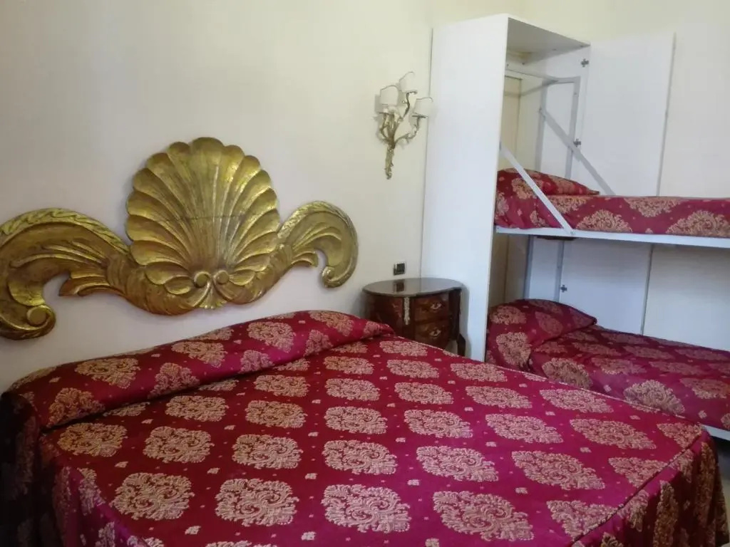 Classic room