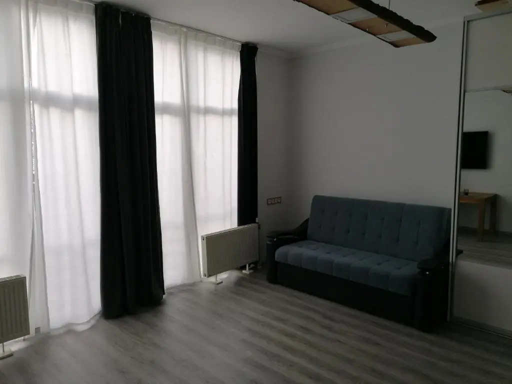 Standard Studio