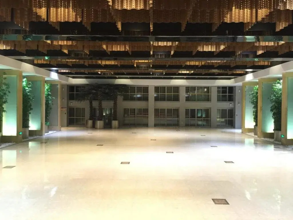 Wuzhan Business Hotel