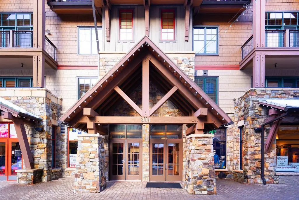 Top Floor Residence in The Village at Northstar! - Iron Horse North 306