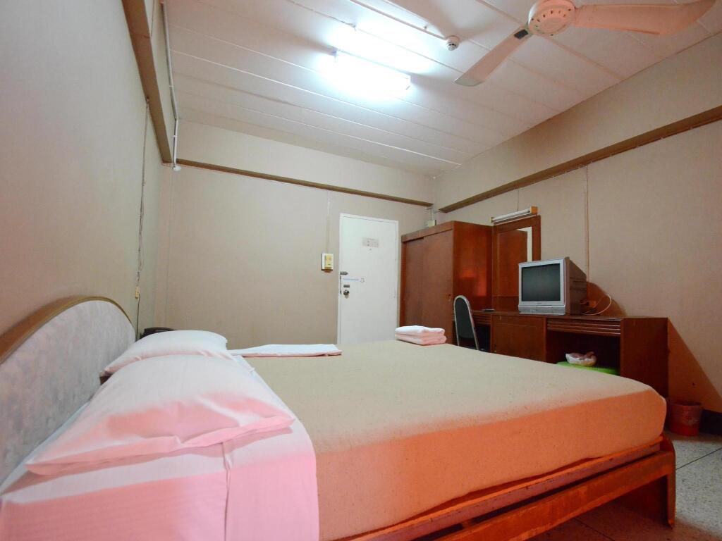 Двухместный номер Standard двуспальная кровать в DMa Hotel
