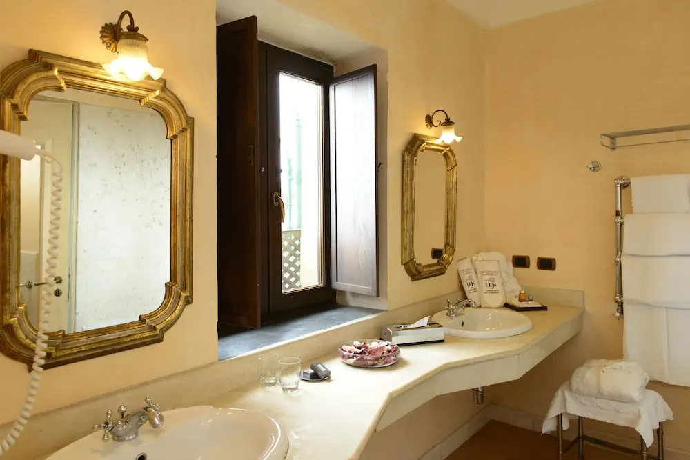 Hotel San Francesco Al Monte - Chambres