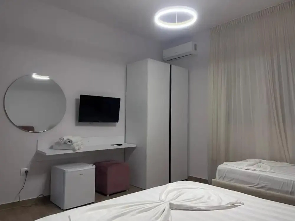 Comfort room