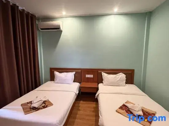 Standard Double room (twin beds)