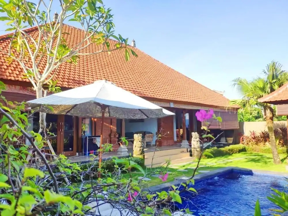 Villa Taman Pesona