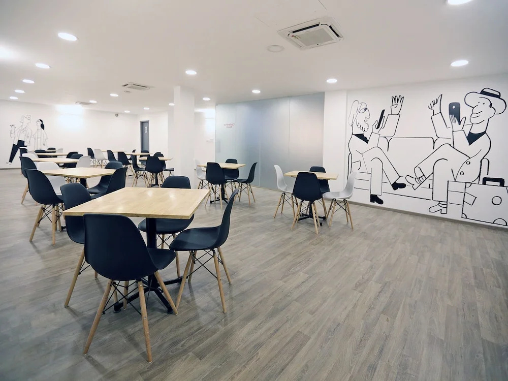 OYO Flagship HUDA City Centre - Général