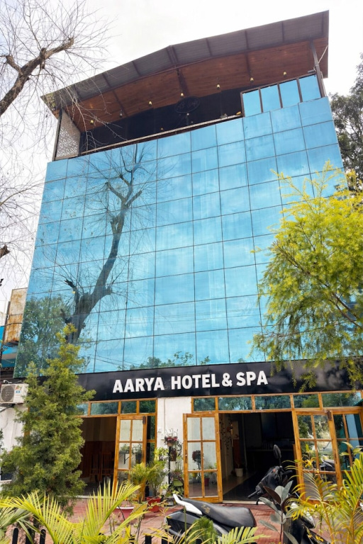 AARYA HOTEL & SPA Jim Corbett