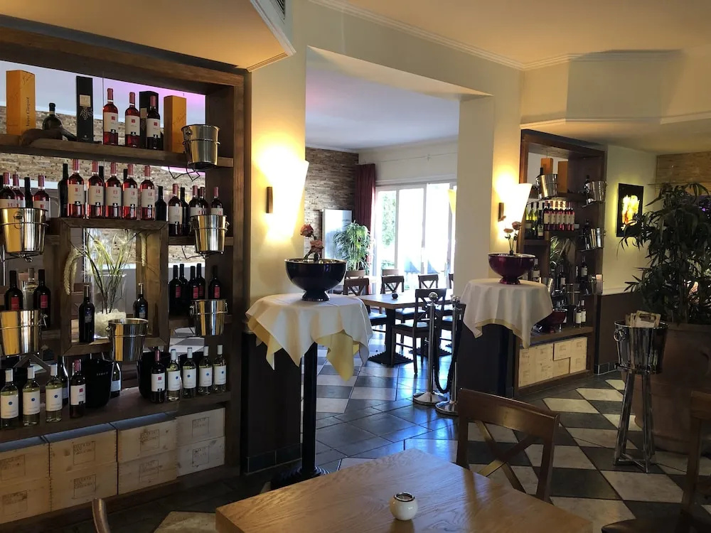 Hotel photo 32
