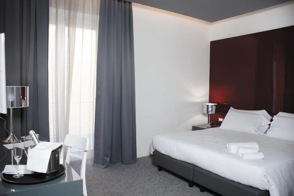 Hotel Leopardi - Chambres