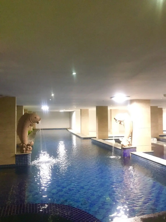 The Rich Prada Bali