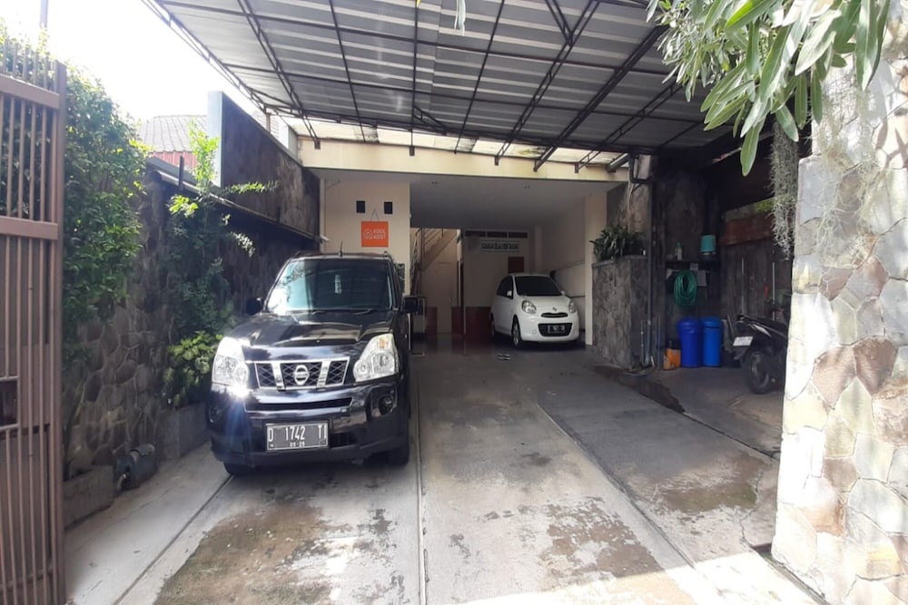 Hotel O Sukamulya Homestay