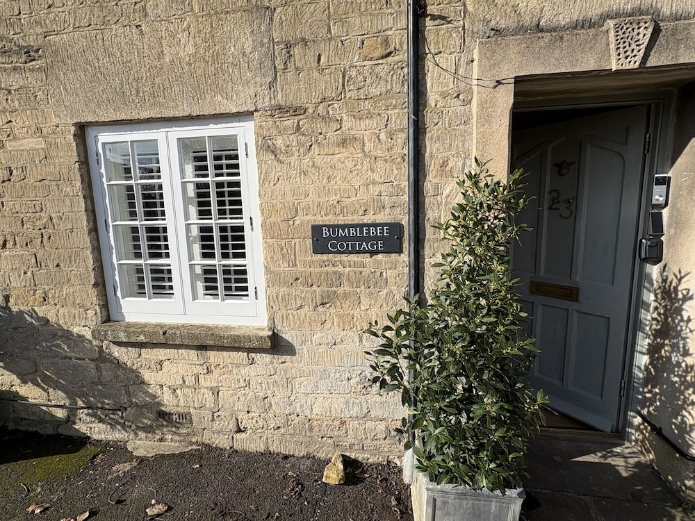 23 New Church Street