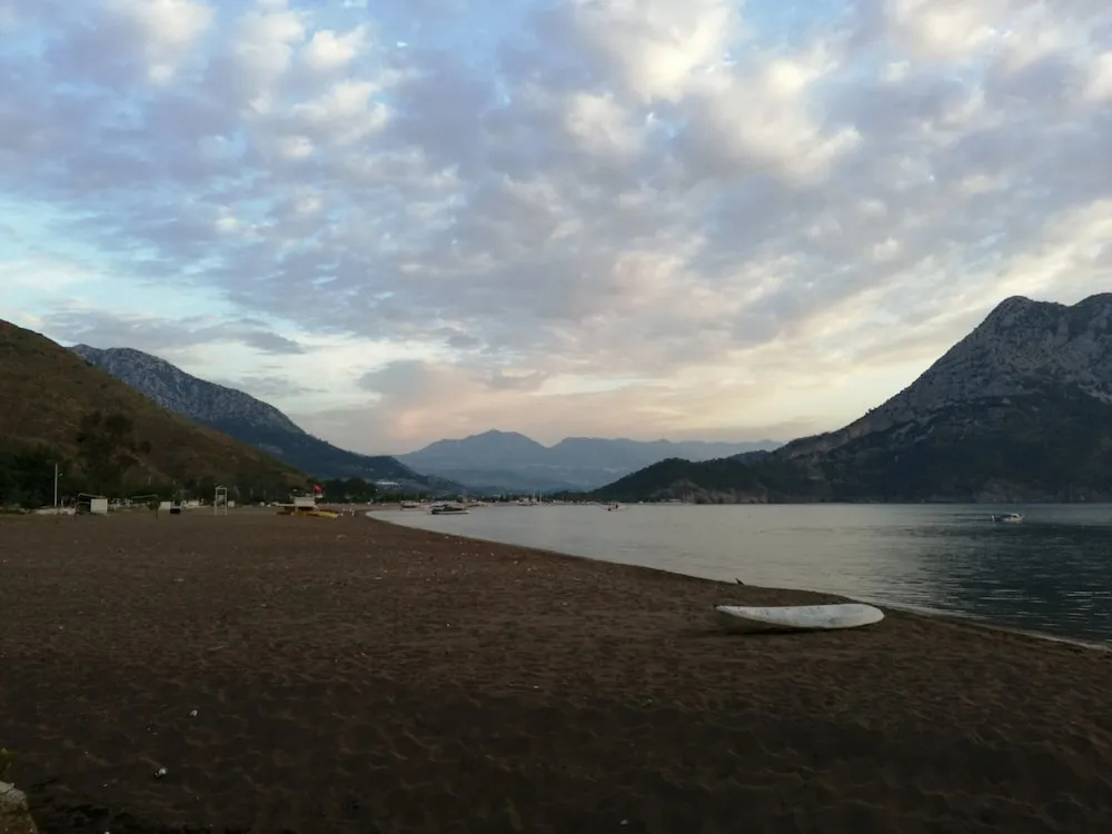 Beach & Waterfront