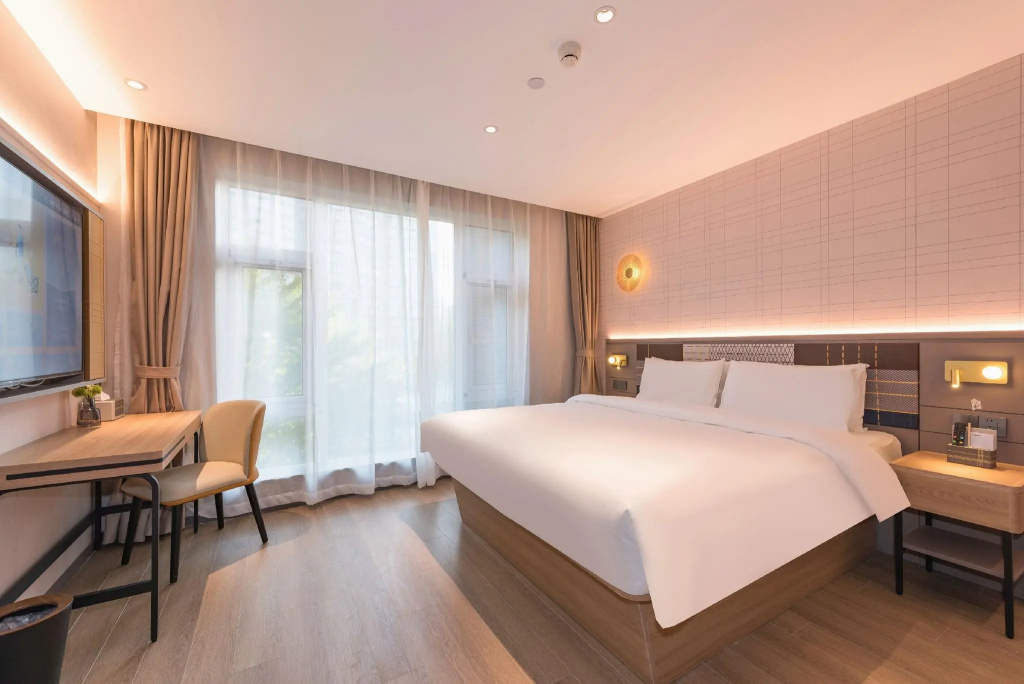 Homeinn Plus(Beijing Chaoyang High Speed Railway Station Joy City) — фото