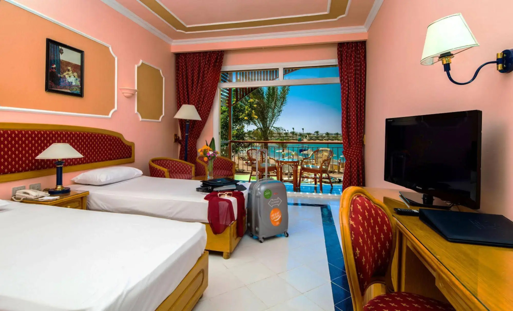 Desert Rose Resort — фото 3