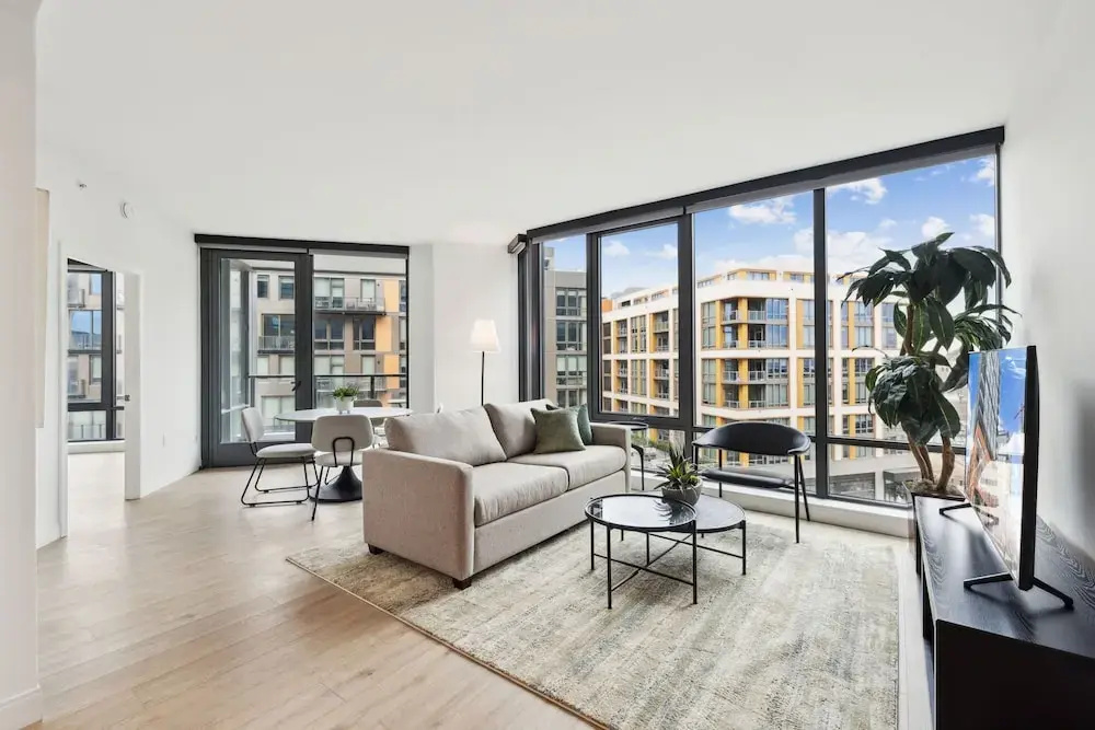 2 Bedrooms Premium Apartment with balcony