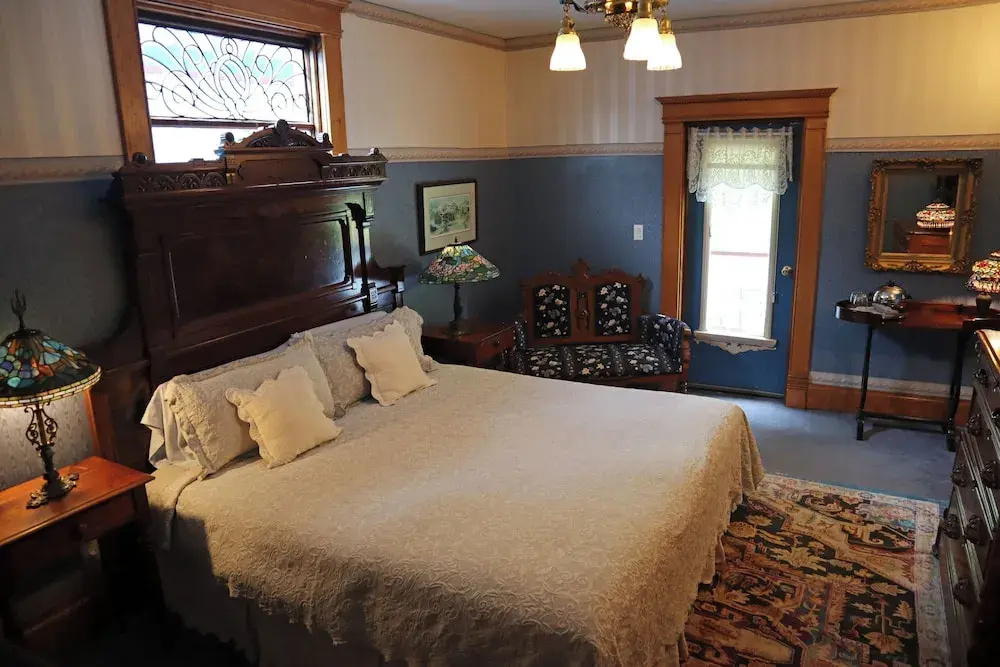 Standard room with balcony