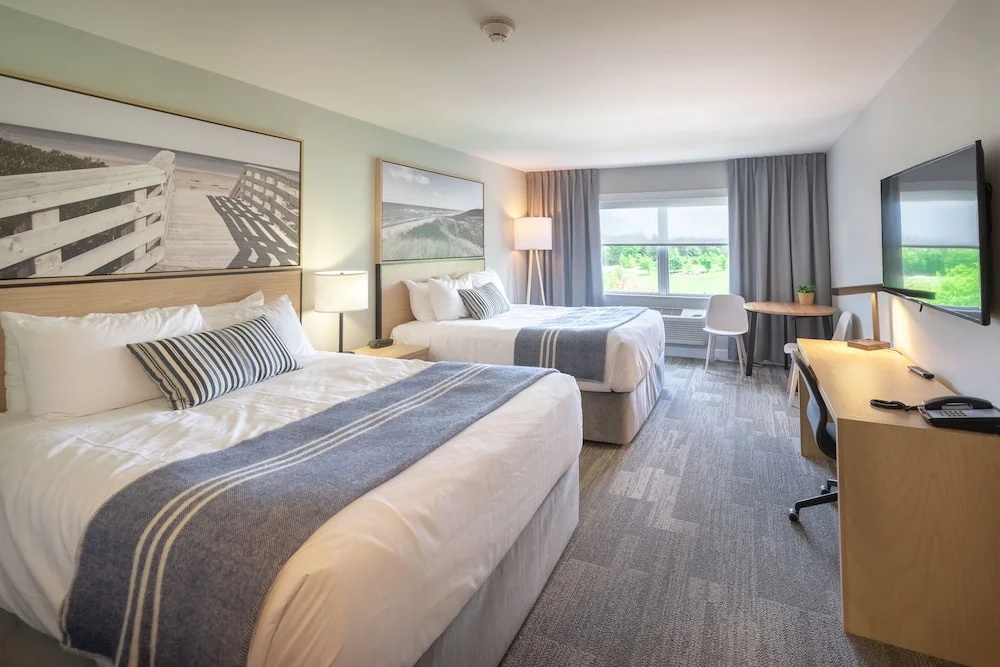 Superior Quadruple room with golf view