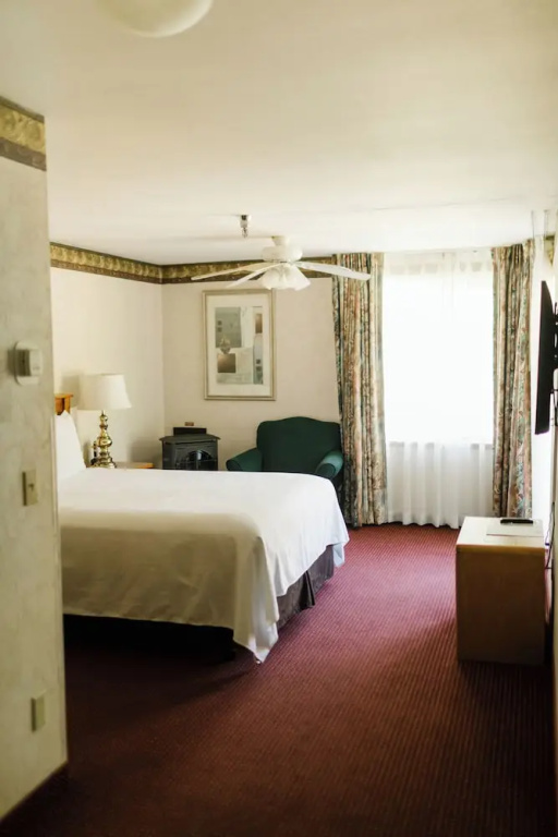 Quadruple Suite