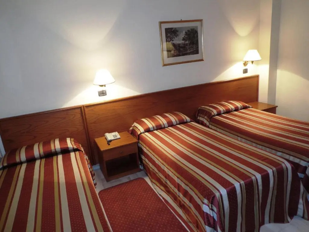 Hotel Select - Chambres