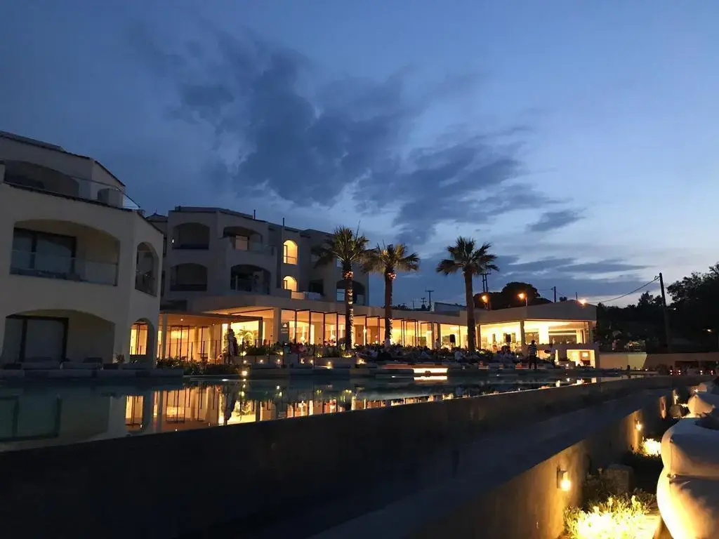 Caravel Suites - Adults Only