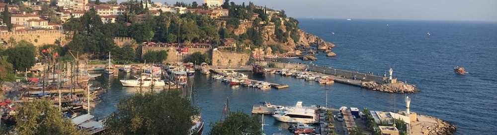 Beach & Waterfront