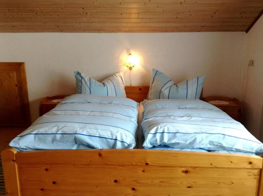 Standard Double room with land view (full double bed)