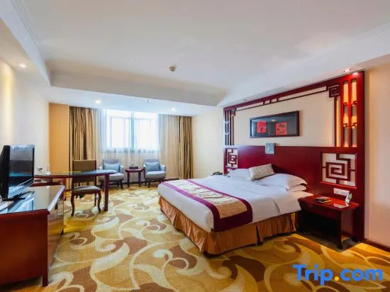 Executive Double Suite full double bed