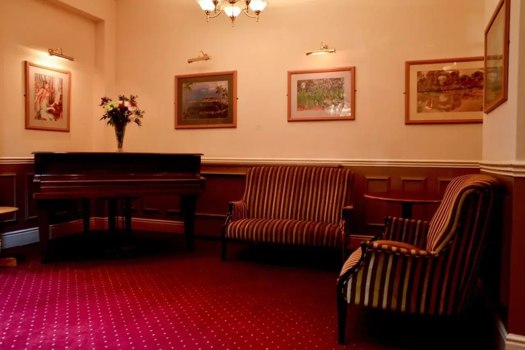 Hotel photo 16