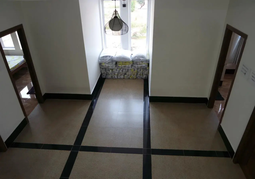 image url