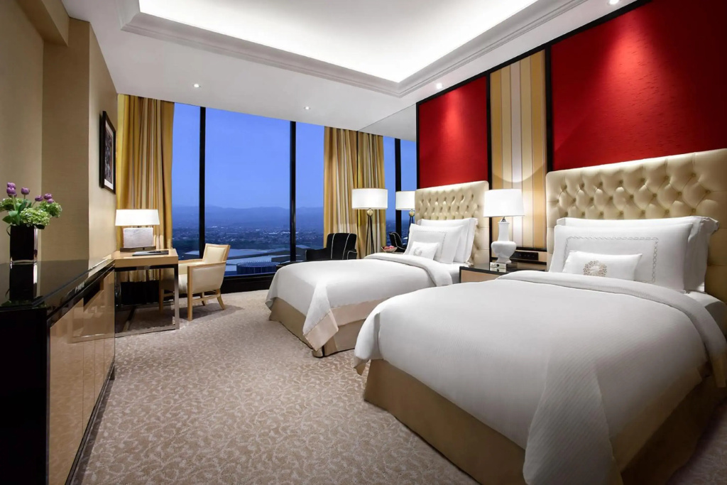 The Trans Luxury Hotel - фото 35