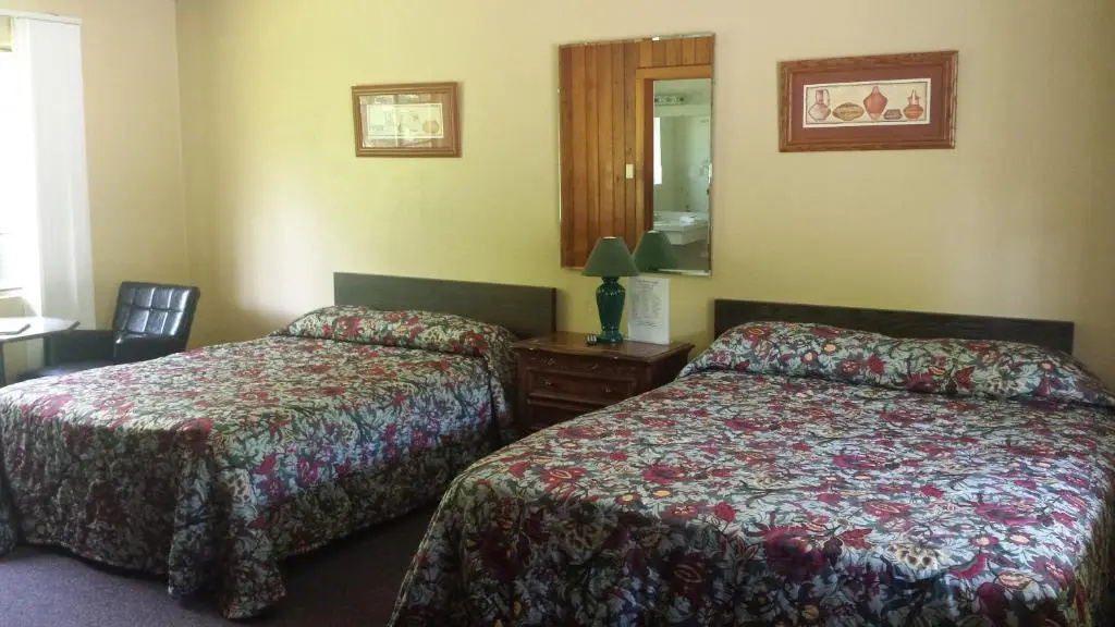 Standard Quadruple room with river view