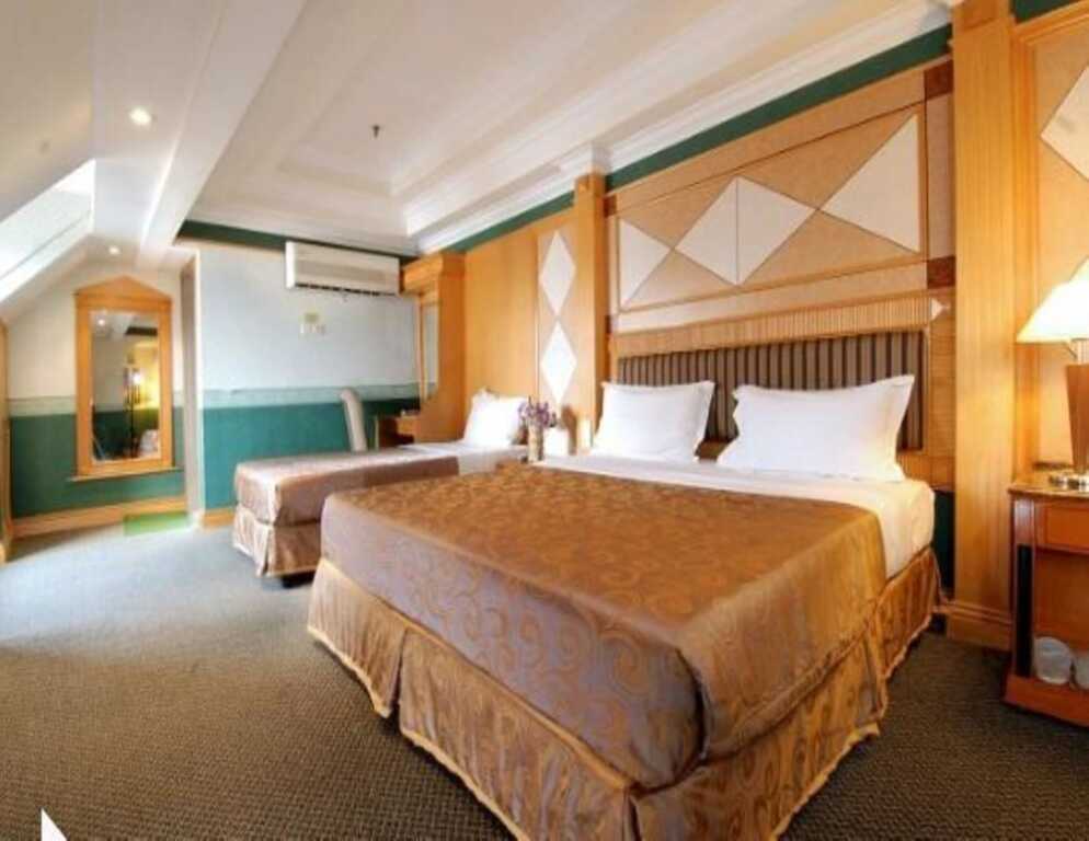 Leo Palace Hotel