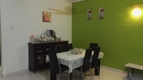 Отель Mirza Homestay Bertam Perdana, фото 9