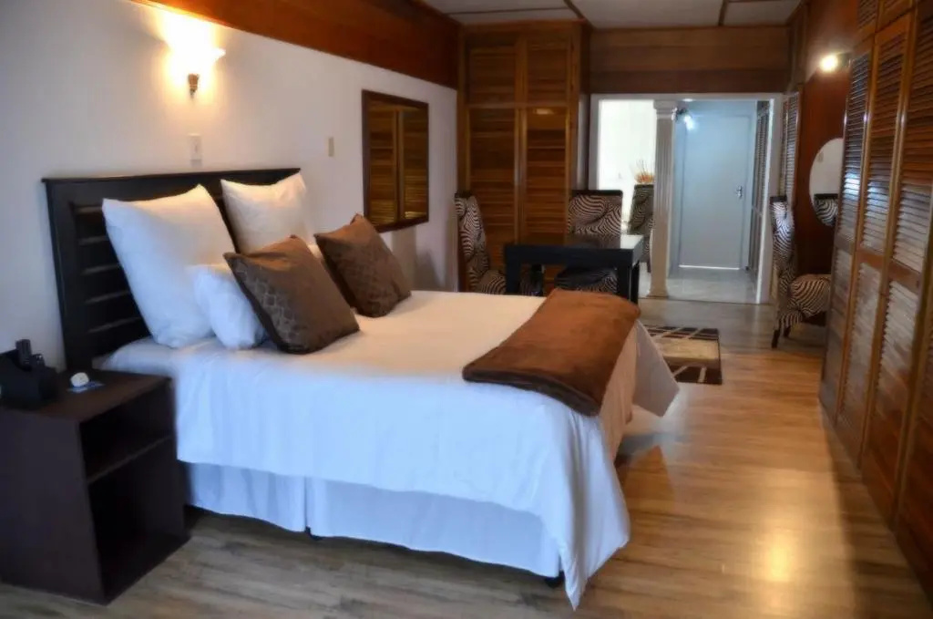 Luxury Suite