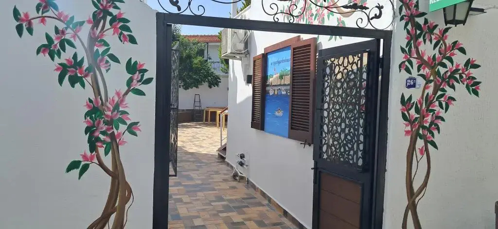 Sigacik Armola Pansiyon Cafe