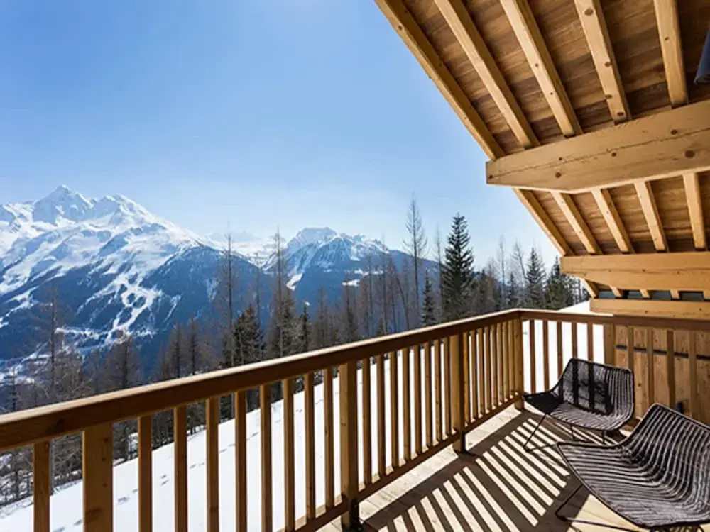 Apartment in La Rosiere With Ski Access