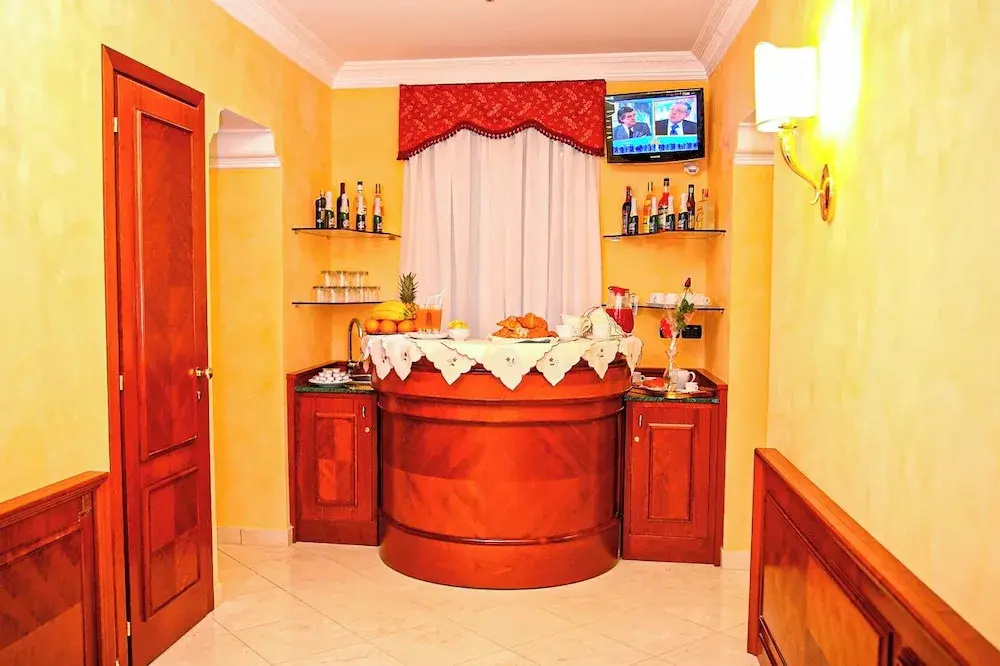 Hotel photo 11