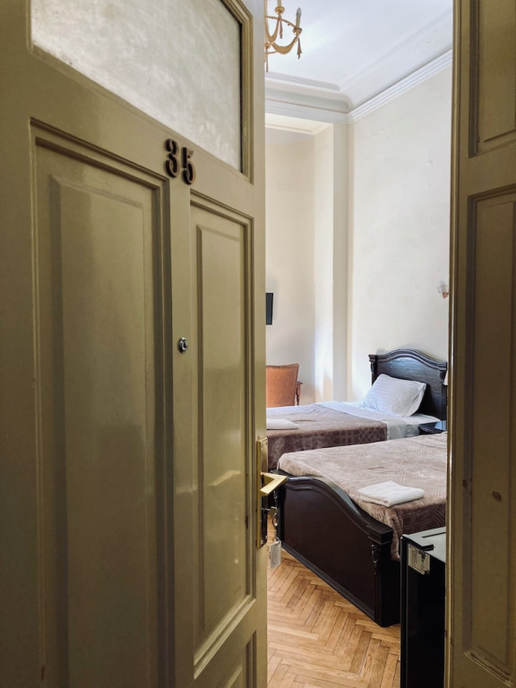 Classic Double room (full double bed)
