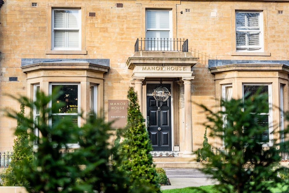 Manor House Lindley