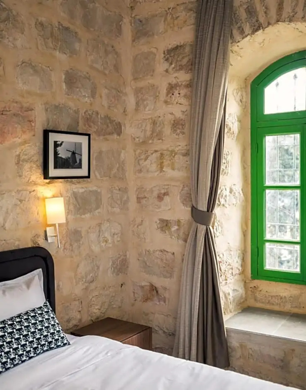 Classic Single room