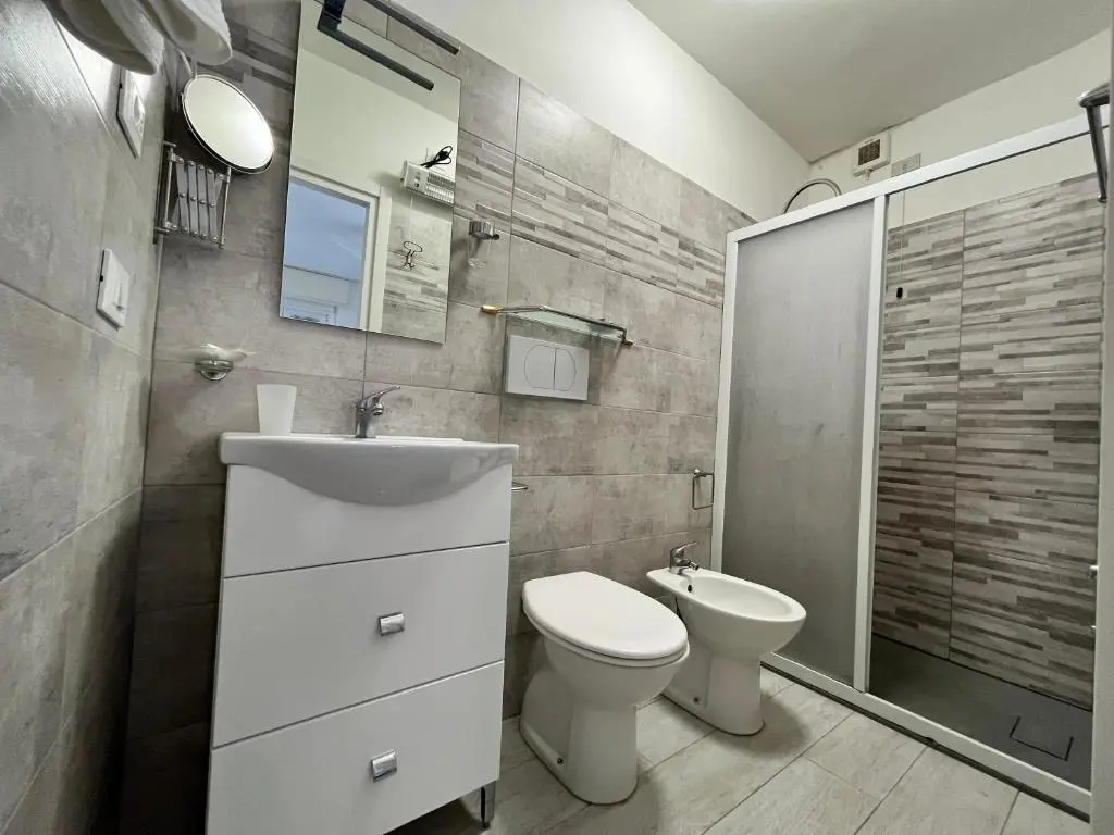 Standard Double room with balcony (full double bed)