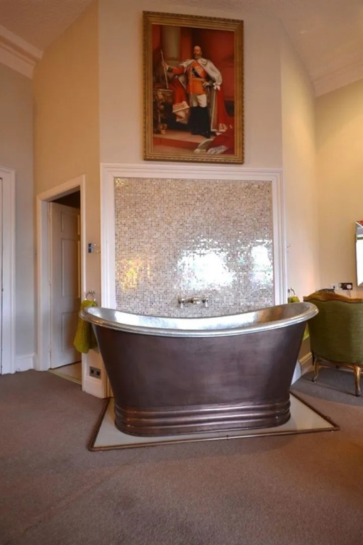 The Churchill Hotel image spa